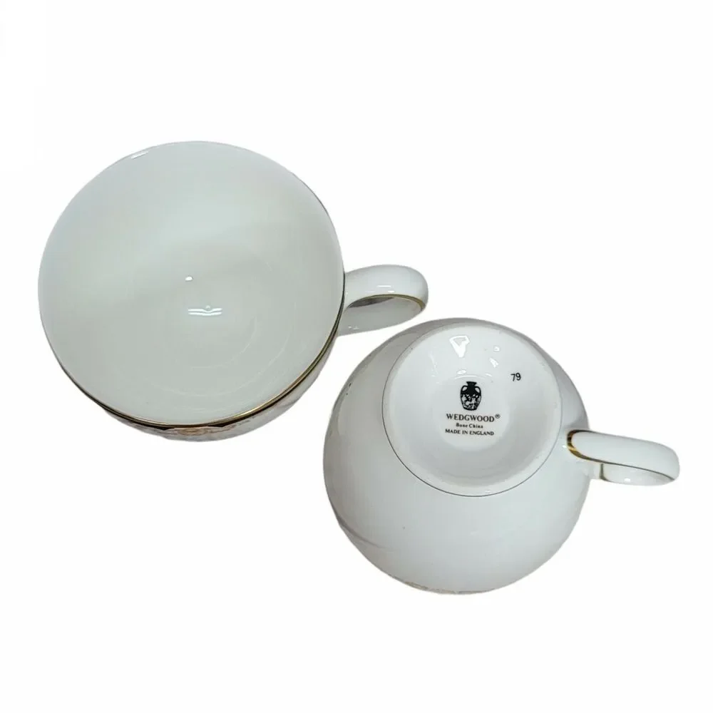 Wedgwood Cavendish Bone China Tea Cup and Saucer Set of 2 Navy Gold England‎